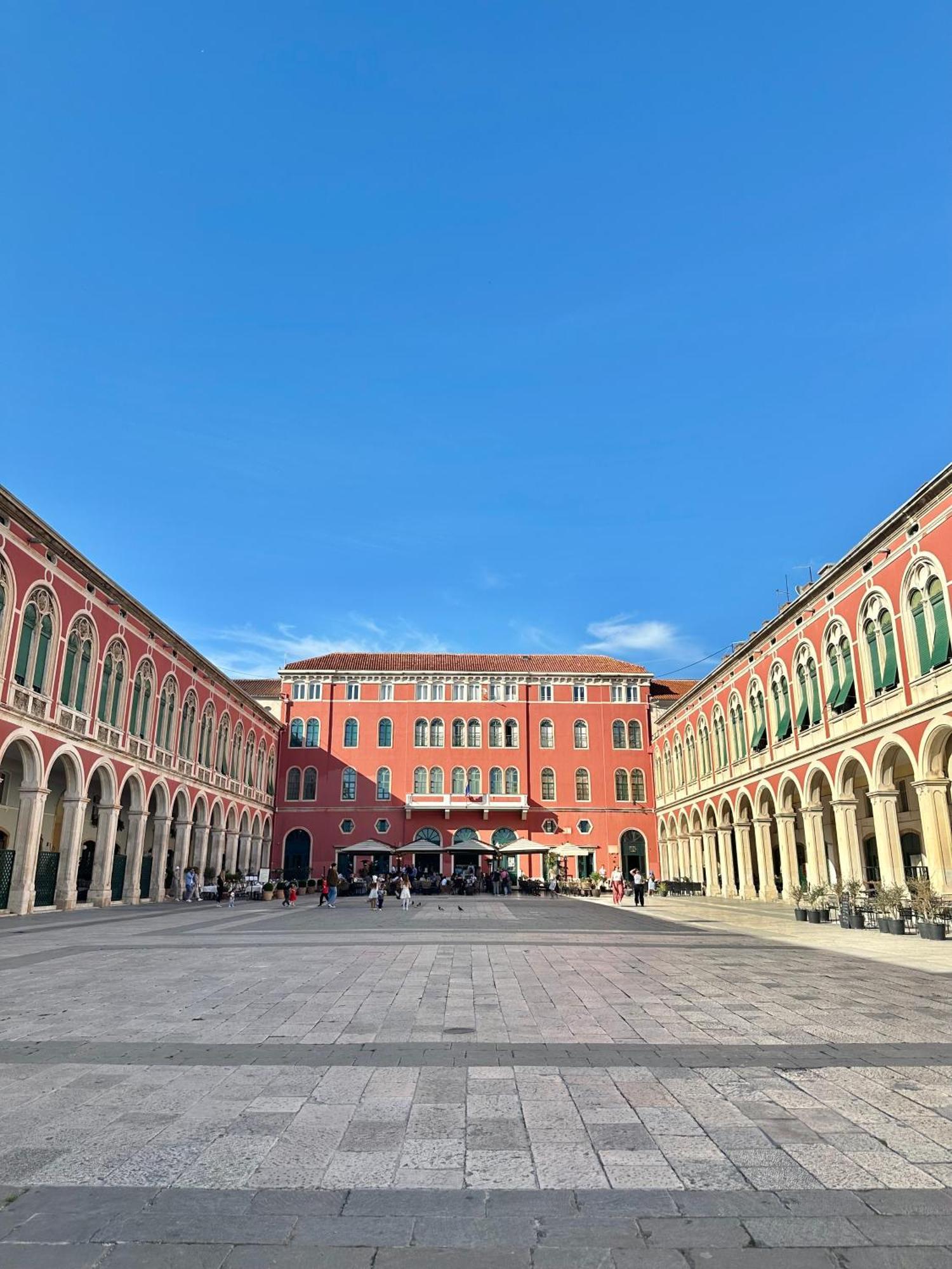 Diocletian Wine Studio Apartment II สปลิท ภายนอก รูปภาพ